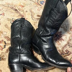 Classic black vintage Tony Lama boots